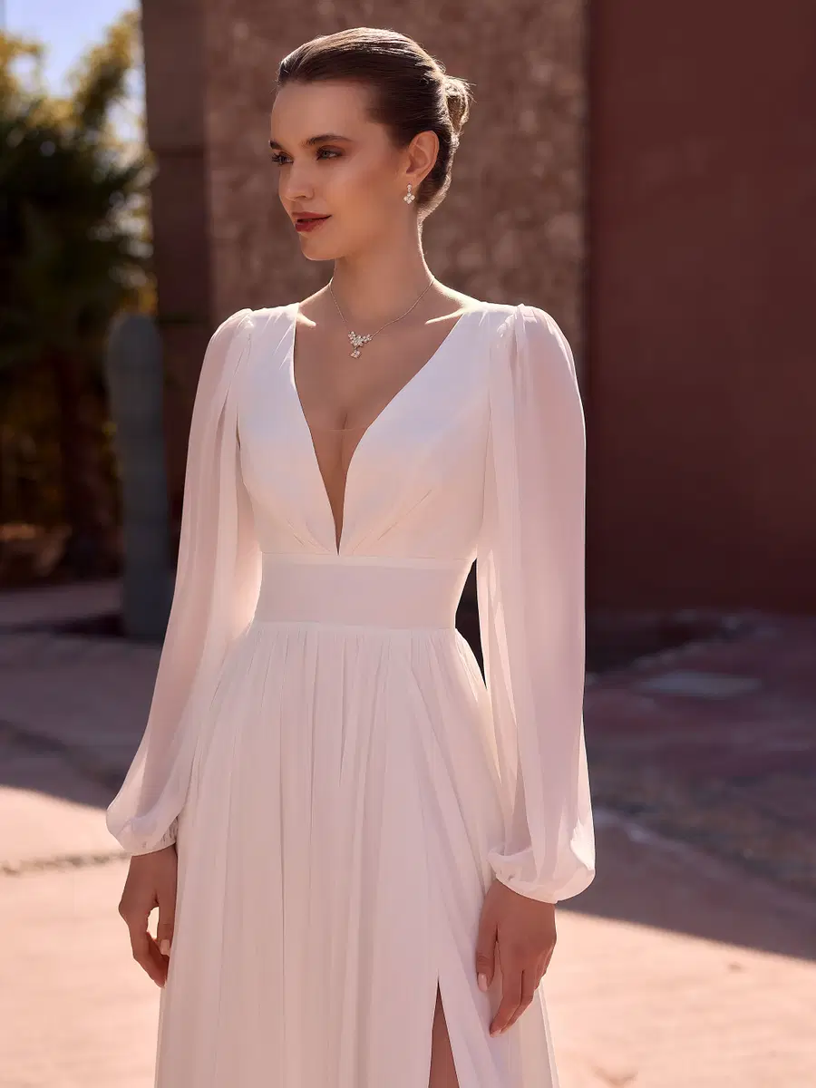 JULIANA by Bianco Evento - view 3 of 4