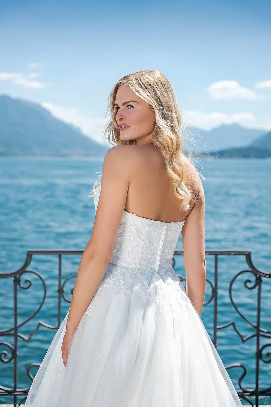 VN15 ivory by Vera Nova - view 4 of 4