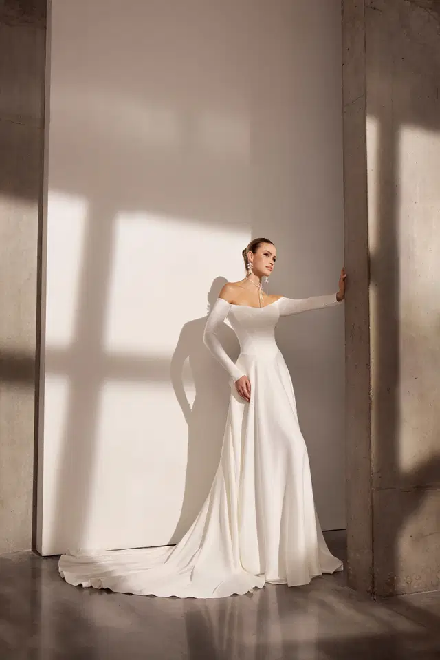 Maddison by Avenue by Josephine Scott - view 2 of 4
