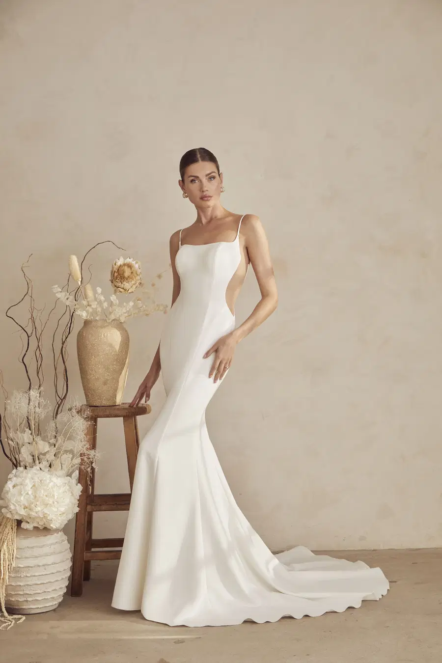 Cassian by Casablanca Bridal: Fit & Flare silhouette, square neckline, short sleeves, chiffon