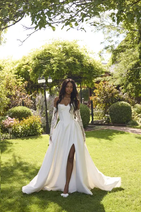 Zorina wedding dress by Rebecca Ingram, ball gown, lace