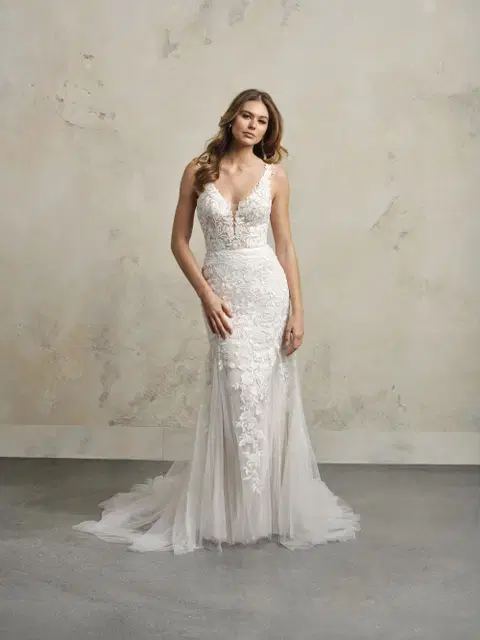 Mandy wedding dress by Rebecca Ingram, fit & flare, lace