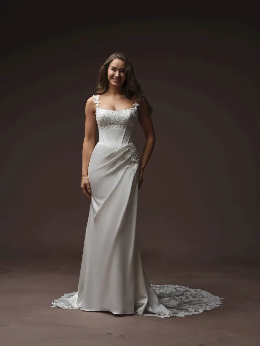 ISOLDE by Rebecca Ingram - view 4 of 4