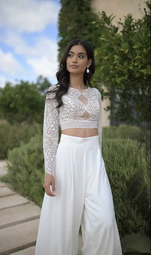 Dashing Top by Malee: Two-Piece silhouette, high / halter neckline, long sleeves, chiffon