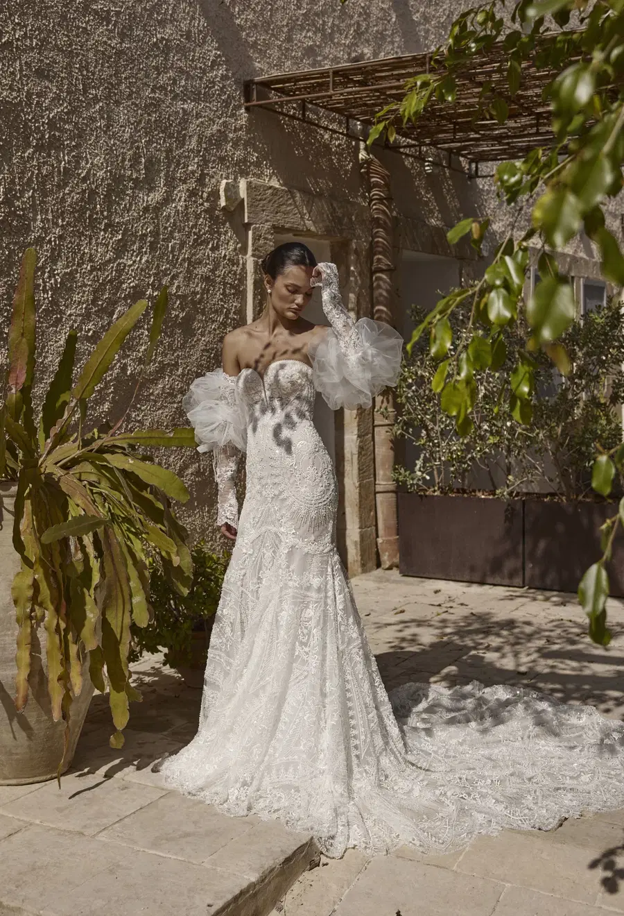 Ragusa 25-014 by Ricca Sposa: Mermaid silhouette, sweetheart neckline, long sleeves, lace