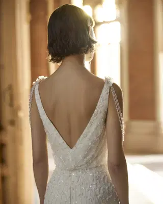 Belen by Rosa Clara - view 4 of 4
