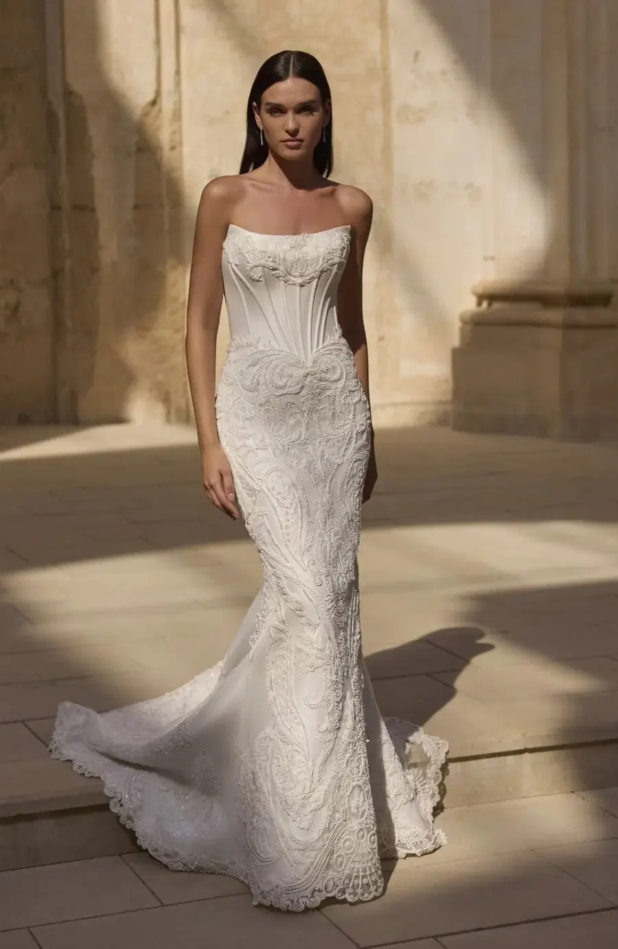 Heron by Veni Infantino: Mermaid silhouette, off-shoulder neckline, tulle