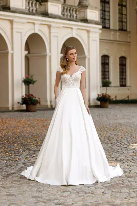 Style 1103+8025 wedding dress by Angela Bianca, ball gown, lace