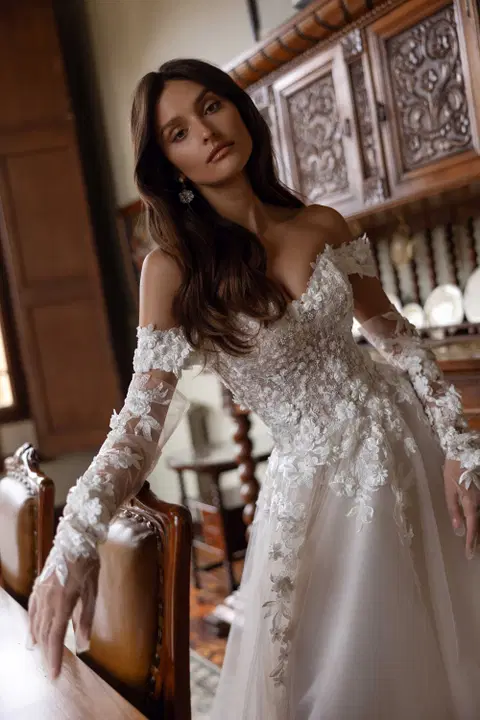 Freesia wedding dress by Tina Valerdi, ball gown, tulle