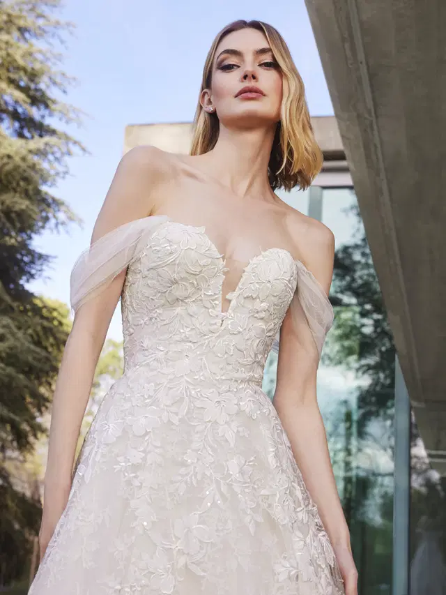 LEILY by Pronovias - view 3 of 3