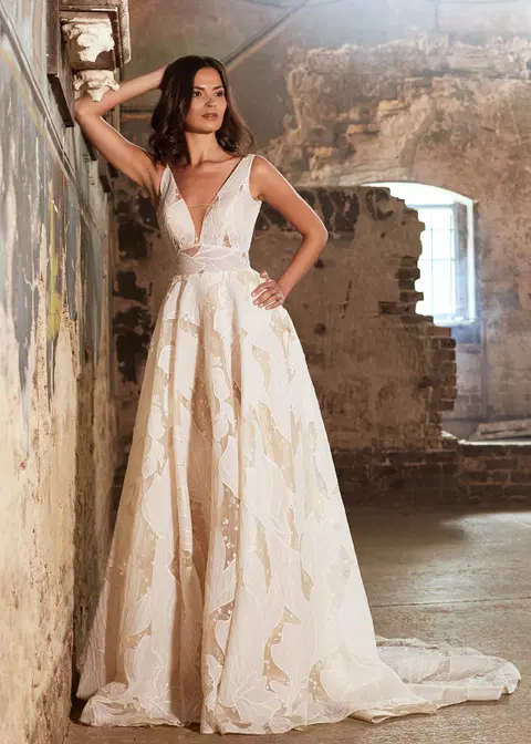 Amarige wedding dress by Dando London, A-line, tulle