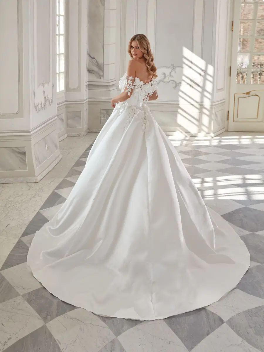 Pauline by Vanilla Sposa - view 2 of 2