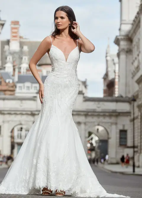 Bonnie Tyler wedding dress by Dando London, mermaid, lace