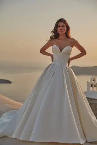 MJ1109 - Fialma by Madison James - view 2 of 11