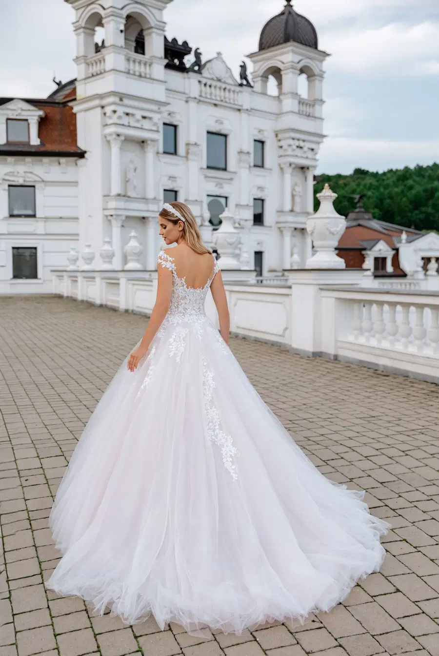 5566 by Serena Bridal - view 3 of 5