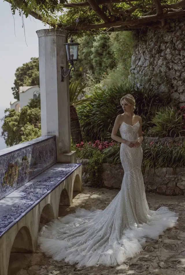 Vincenza 24-009 by Ricca Sposa: Fit & Flare silhouette, sweetheart neckline, sleeveless, lace