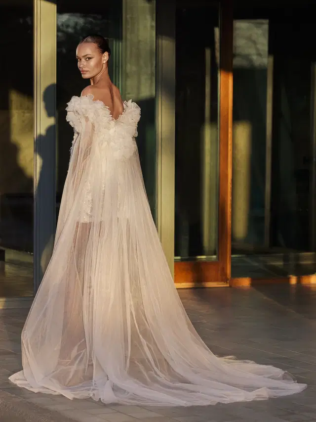 GENC by Pronovias - view 2 of 4