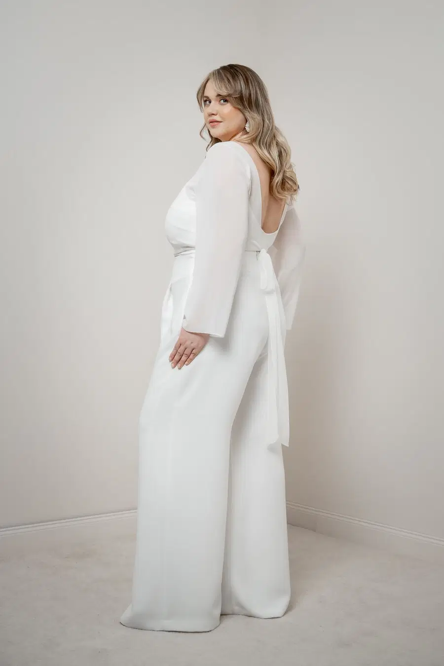 Top Beeke Curvy by noni - view 3 of 8