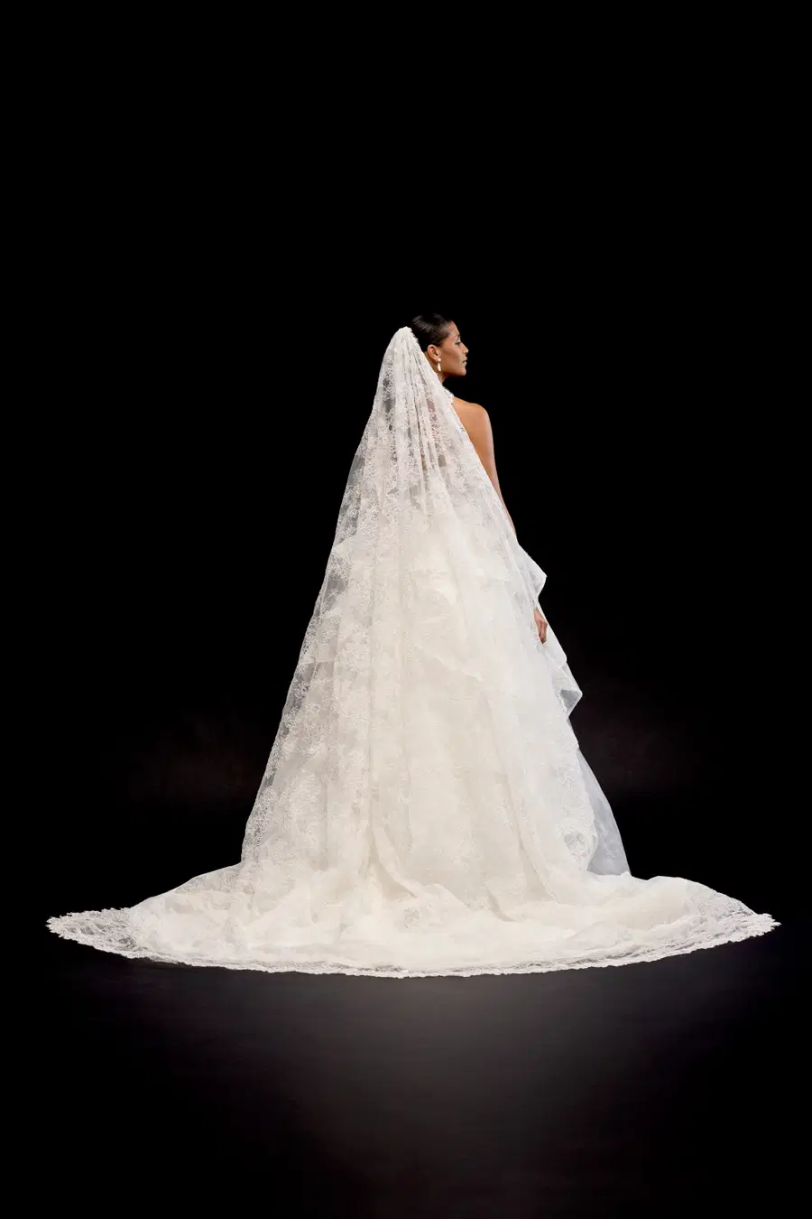 Nisha by Justin Alexander - view 5 of 6