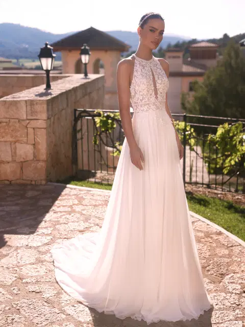 Verdi wedding dress by Bianco Evento, A-line, lace