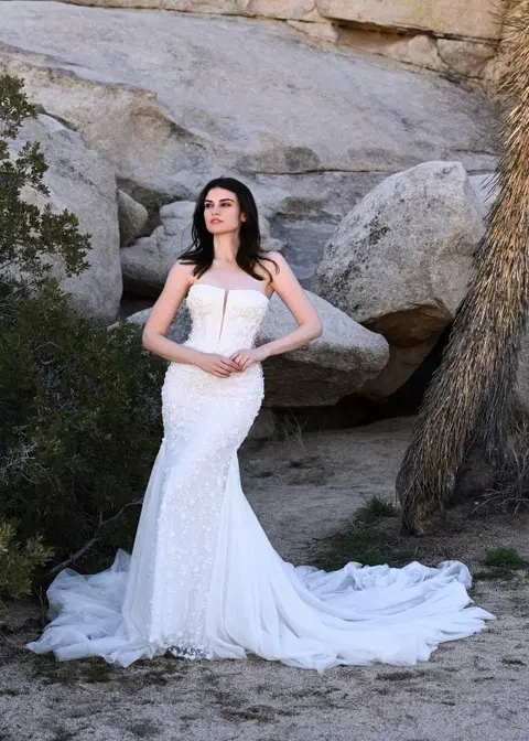 Redondo wedding dress by Dando London, mermaid, tulle