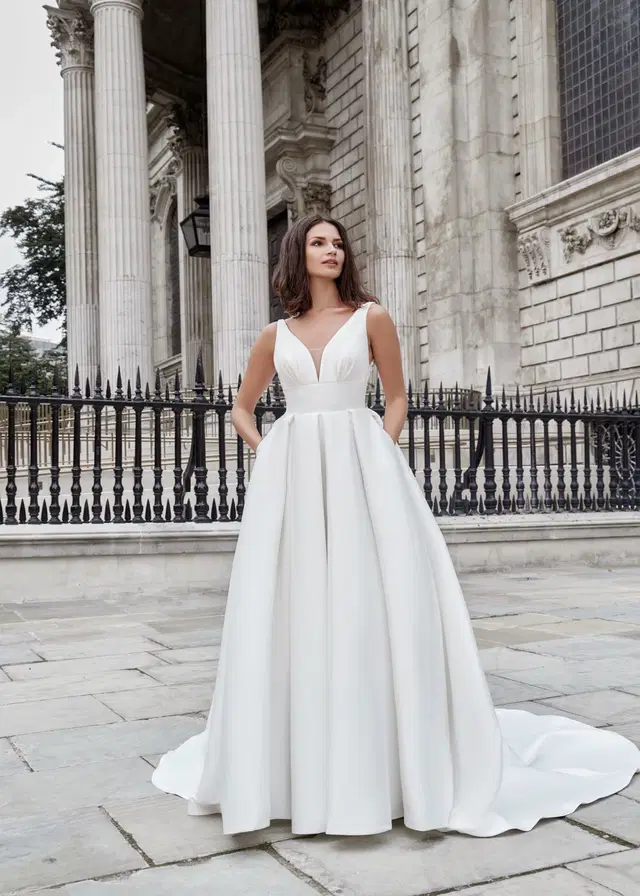 Julie Andrews by Dando London: Ball Gown silhouette, V-neck neckline, sleeveless, lace
