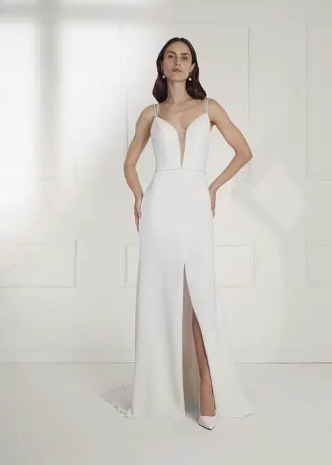 Eda wedding dress by Serravalle, trumpet, crepe