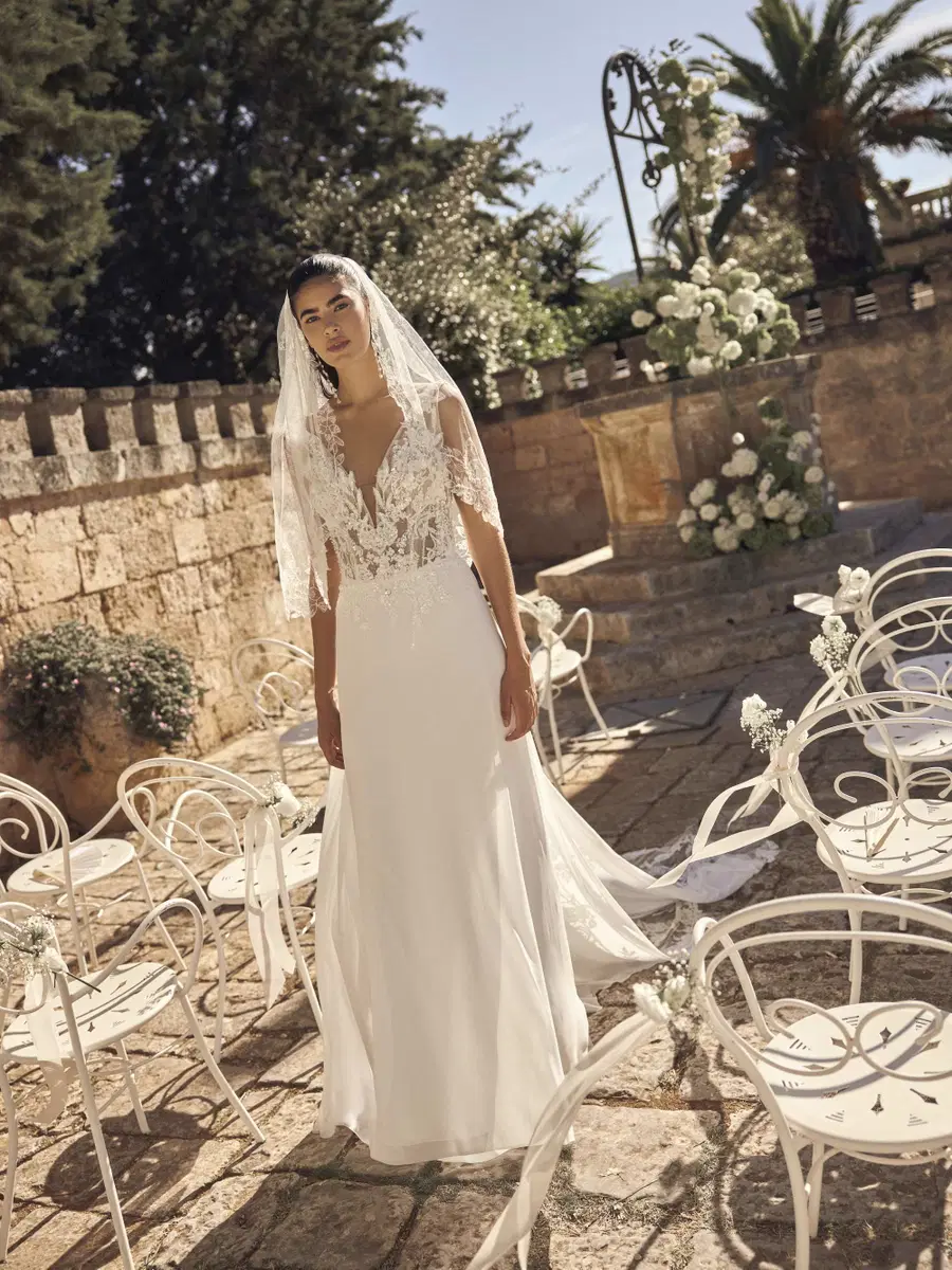Mallory von Modeca Bridal - Ansicht 2 von 8