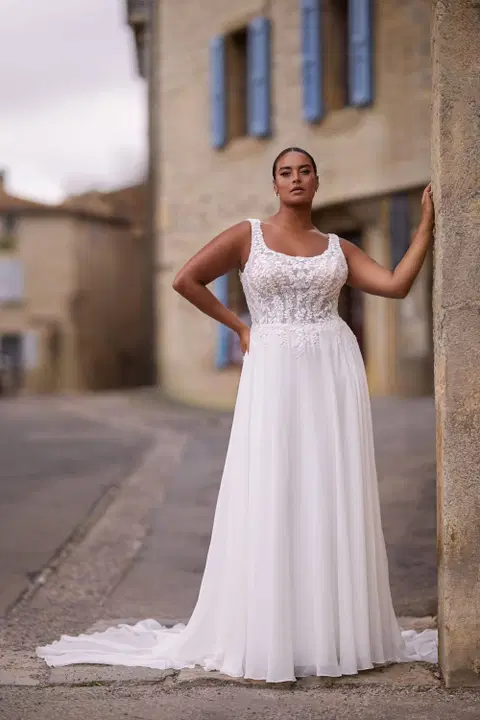 Style 27327 wedding dress by Très Chic, A-line, chiffon