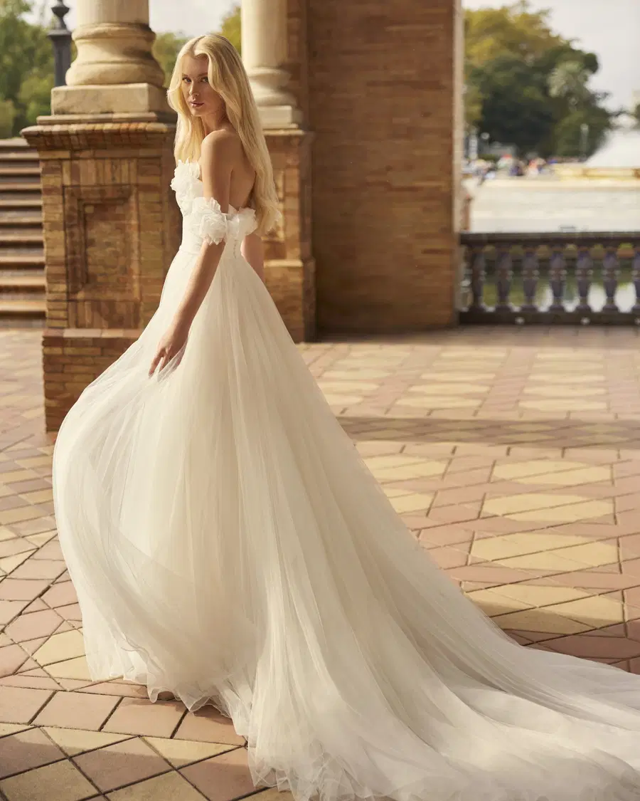 Kimora by Aire Barcelona - view 3 of 3