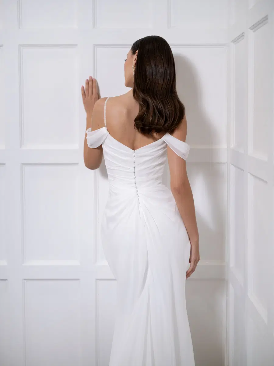 Capri by Avenue by Josephine Scott - view 4 of 5