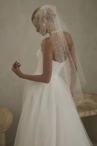 2637 by Casablanca Bridal - view 5 of 7