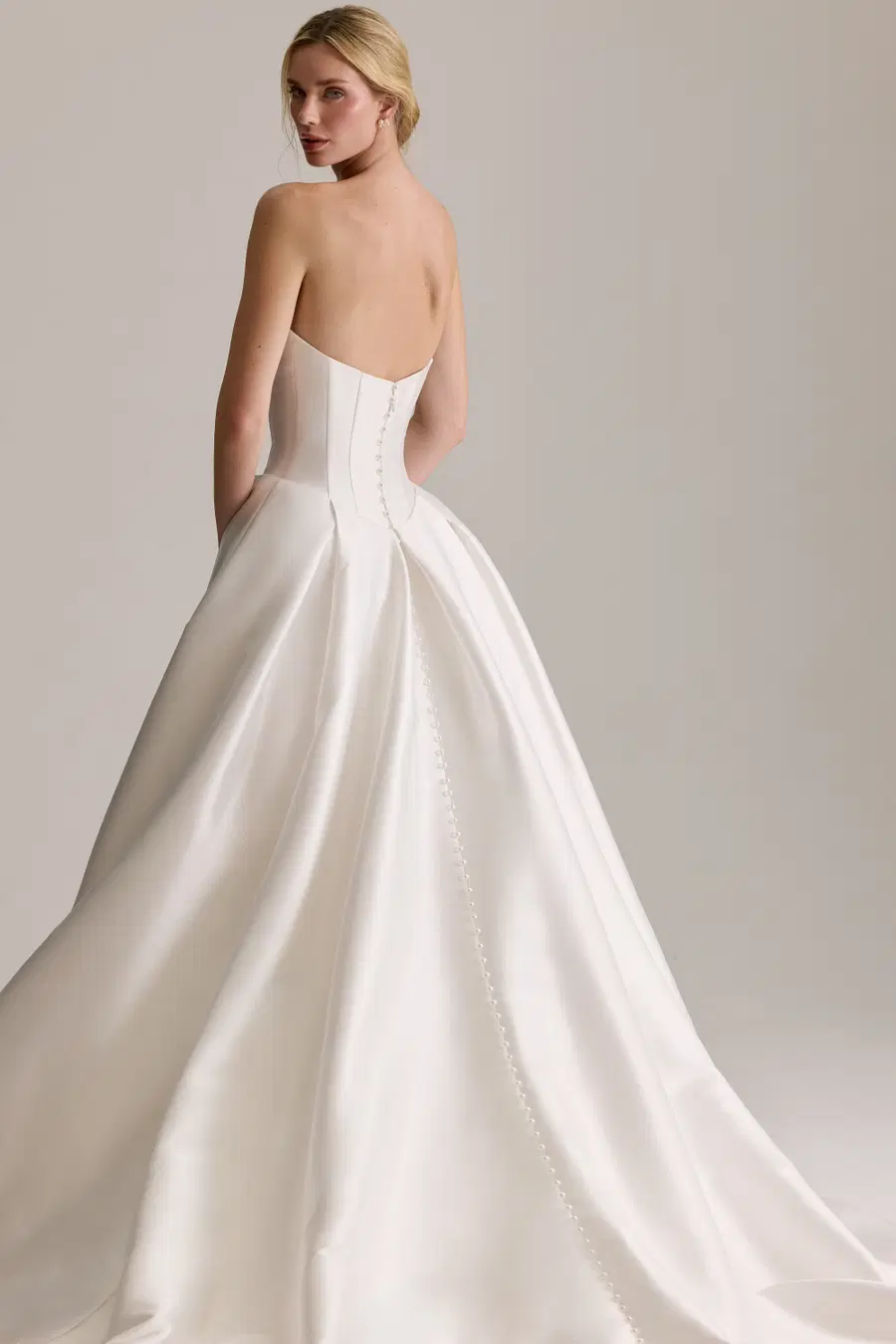 Rosanne by Josephine Scott - view 4 of 4