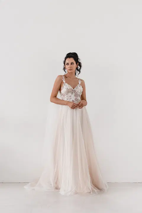 Elliot wedding dress by Esther Hofmann, A-line, lace