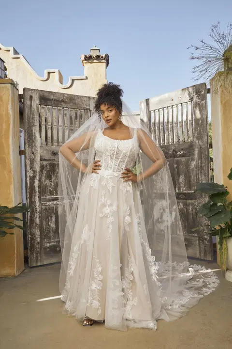 Jasper Curvy wedding dress by Beloved by Casablanca, A-line, lace