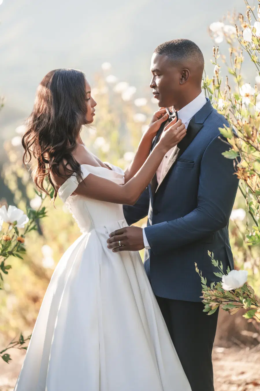 R3705 by Allure Romance - view 3 of 6