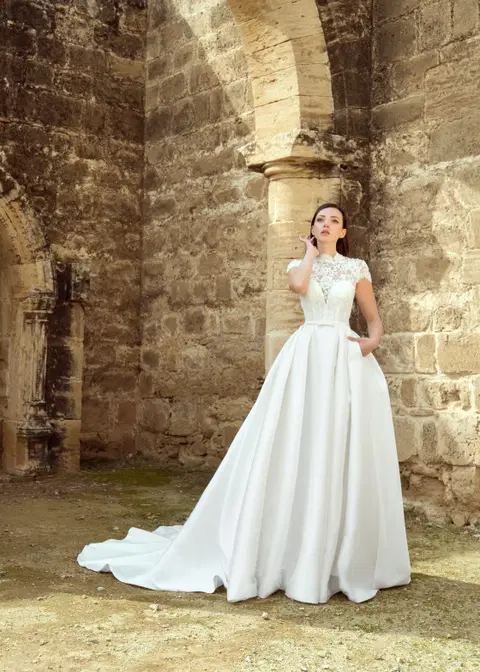 Barbados wedding dress by Dando London, ball gown, satin