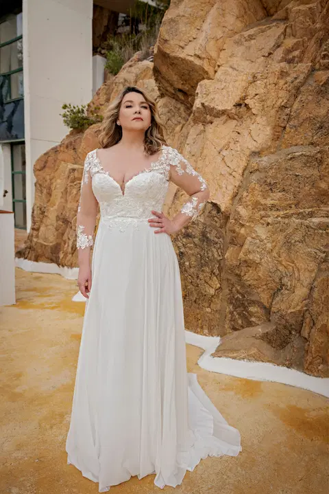 Style LB230 wedding dress by Lohrengel, A-line, lace