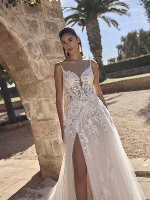Mivonne Brautkleid von Modeca Bridal, Tüll, Tiefer V-Ausschnitt
