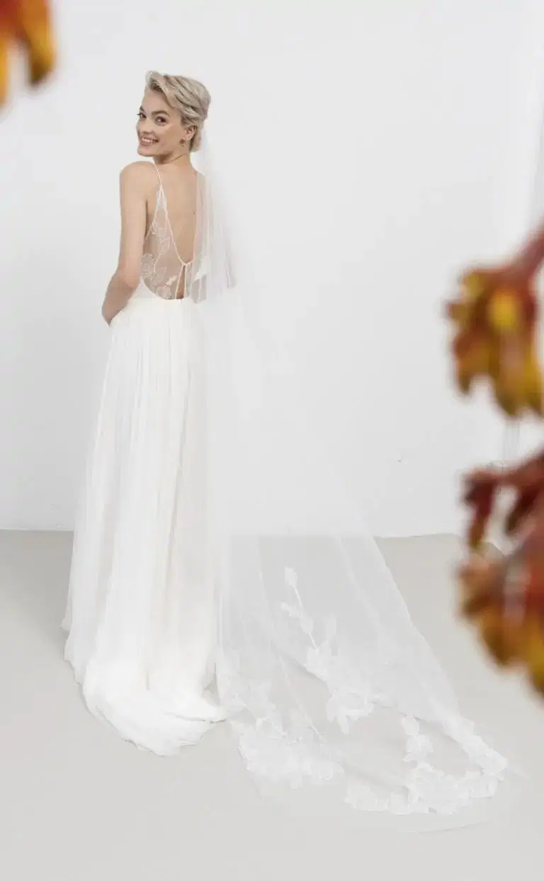 Brautkleid Zolile by Kisui - view 2 of 4
