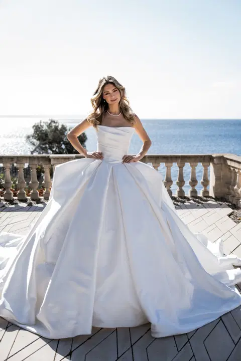 Penelope 2.0 New Version wedding dress by Fan Xia, ball gown, satin