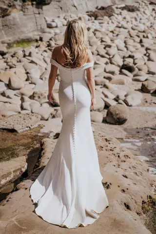 R3653 by Allure Romance - view 6 of 7