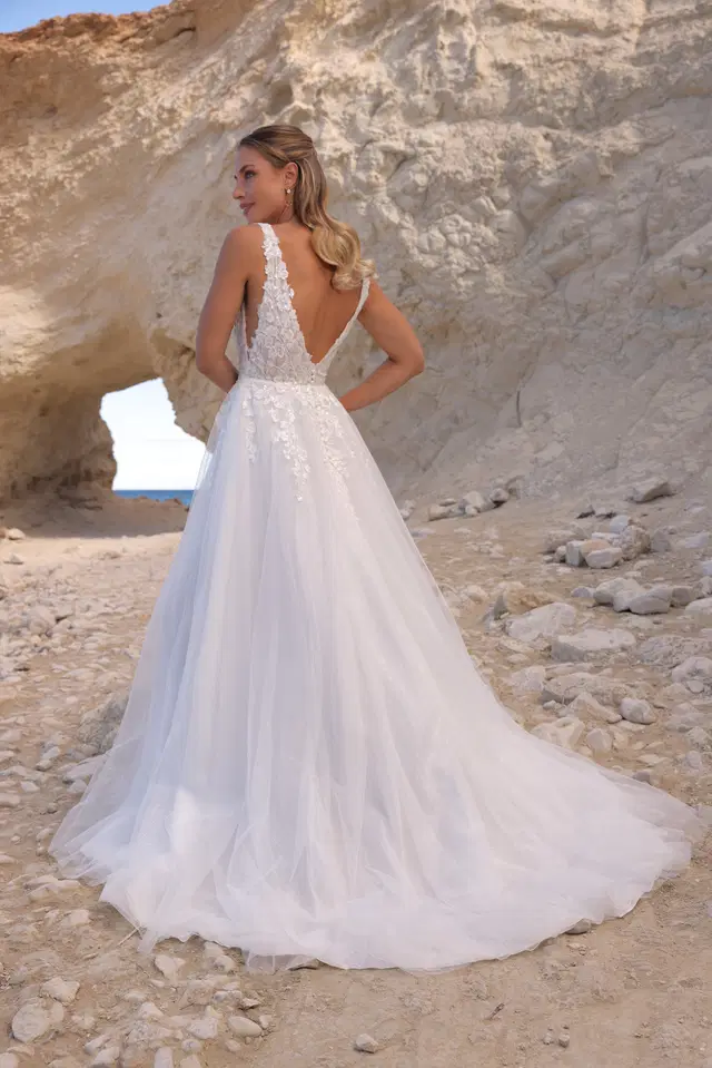 Ariam by Azuree Bridal - view 3 of 3