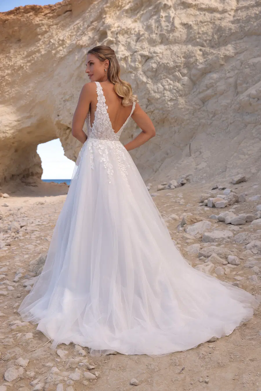 Ariam by Azuree Bridal - view 3 of 3