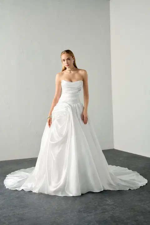 Muse wedding dress by Justin Alexander Signature, ball gown, satin