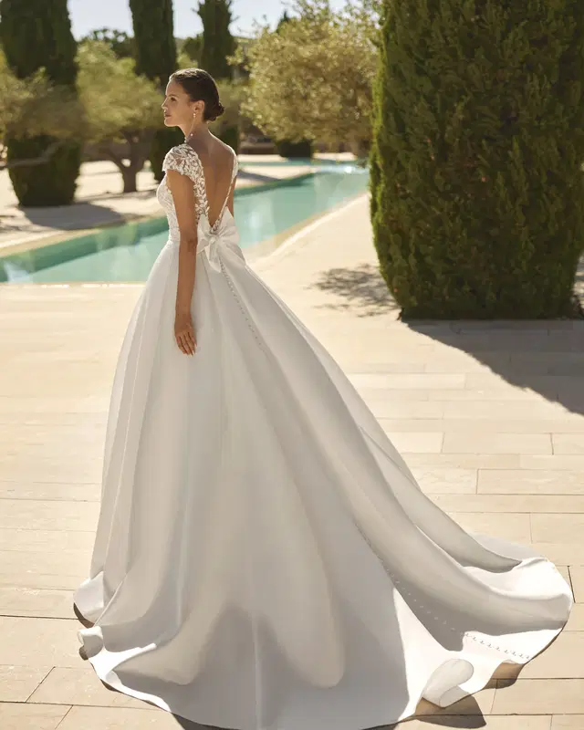 Sofia by Adriana Alier - view 2 of 3