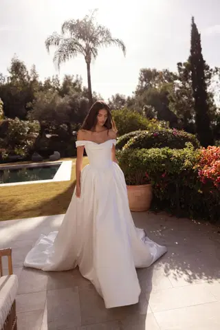 Alvara by Tina Valerdi - view 3 of 6