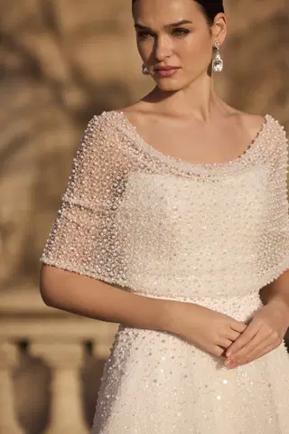 Hilani by Veni Infantino - view 5 of 7