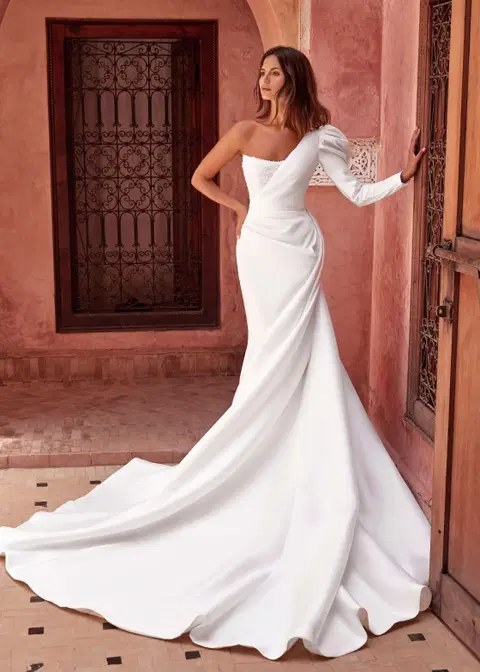 The African Queen wedding dress by Dando London, mermaid, satin