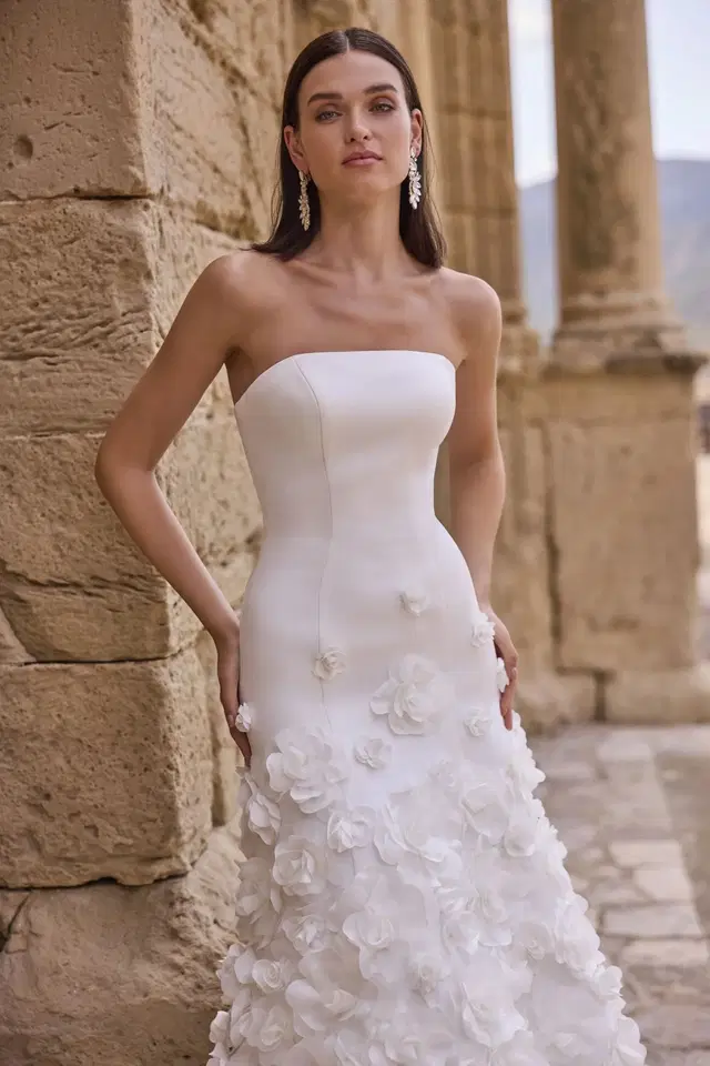 Hafsa by Veni Infantino - view 2 of 5